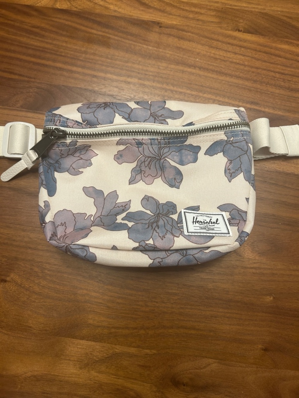 Brand New Floral Patterned Herschel Hip Pack